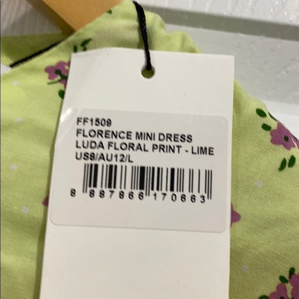 NEW • Faithfull • Florence Mini Dress Lime Green 8 - Picture 6 of 7
